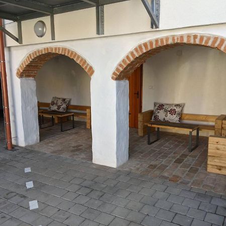 Rv Apartman Mikulov Exterior photo